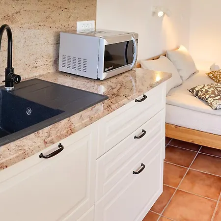 Apartma Charming House