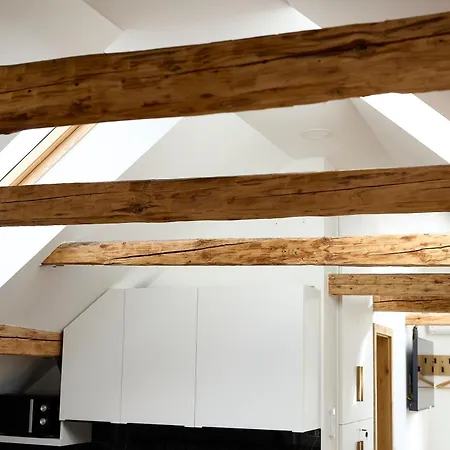 Apartma Charming House *
